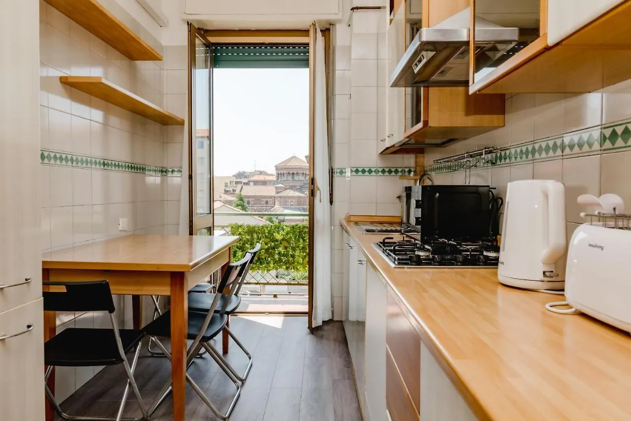 Shortmi Balilla Apartment Milan